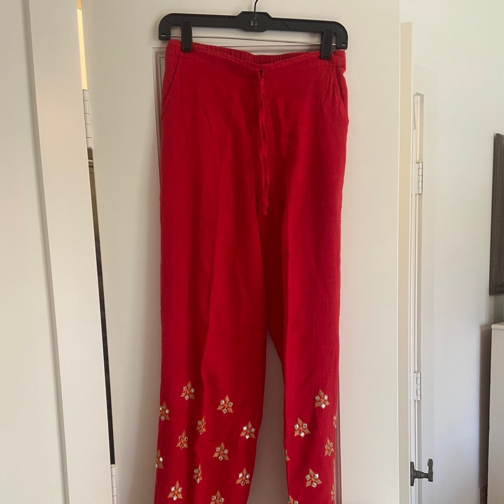 Loose linen red pants with mirror embellishment